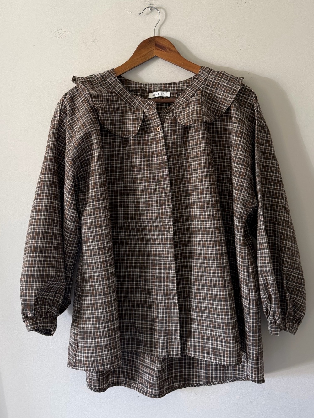 Neuflora Brown and Grey Plaid Peter Pan Ruffle Collar Button Down Blouse Size L